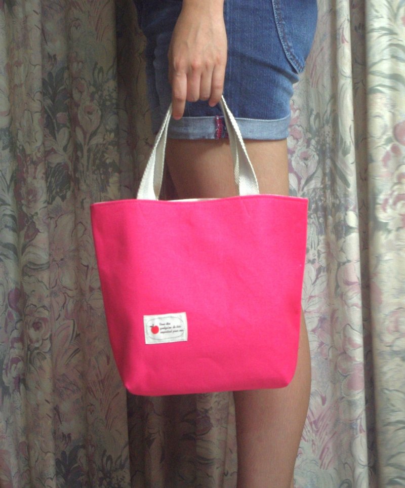 Macaron Tote Bag Medium Pink - กระเป๋าถือ - ผ้าฝ้าย/ผ้าลินิน สีแดง