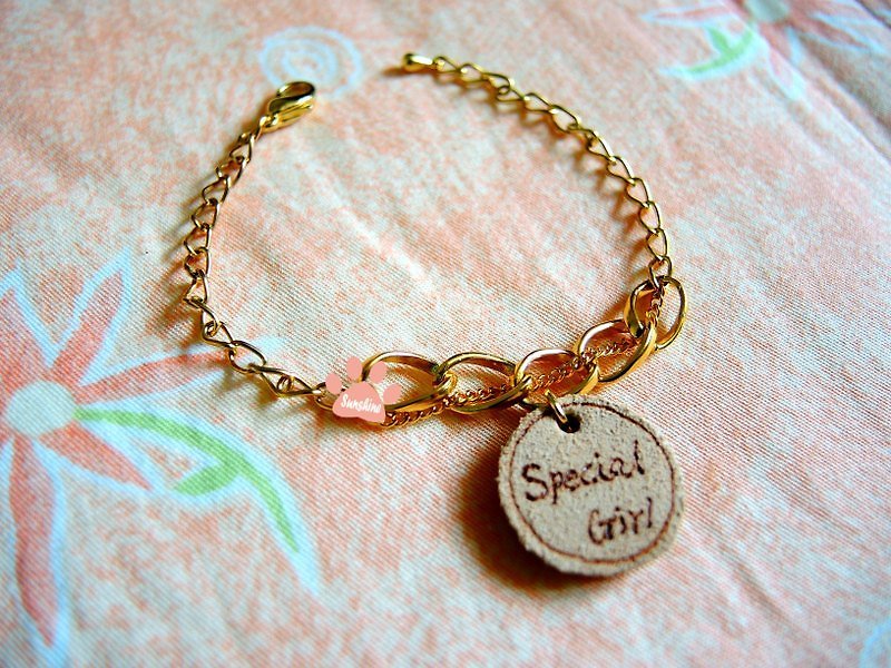 Special Girl small round brand Bracelet - สร้อยข้อมือ - หนังแท้ สีทอง