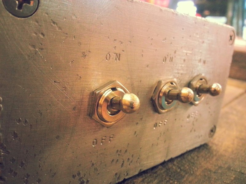 Edison-industry industrial retro style LOFT industrial switching (large) the third switch - โคมไฟ - โลหะ สีเทา