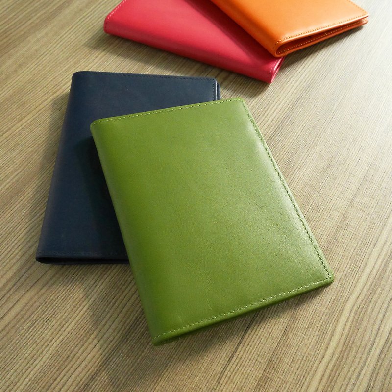 [Refurbished with Small Defects] Colorful Series-Leather Passport Holder Mustard Green - Passport Holders & Cases - Genuine Leather Green