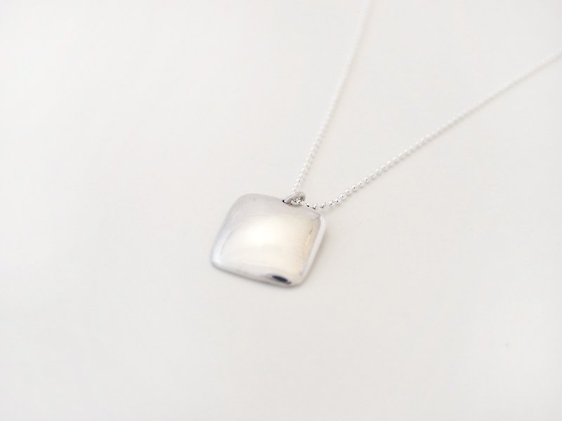 Charlene sterling silver hand-made -*elegant arc square pendant necklace - Grand* - สร้อยคอทรง Collar - โลหะ ขาว