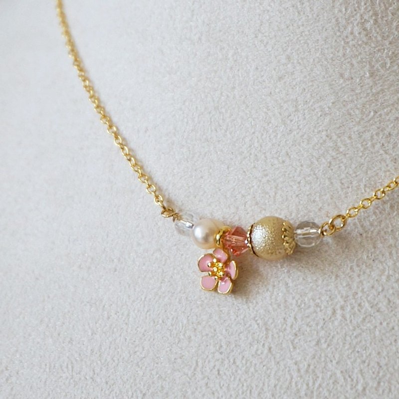 {KNL0090}波形金色の真珠multifloraの耳小骨連鎖（ピンクバラ） - ショートネックレス - 宝石 ゴールド