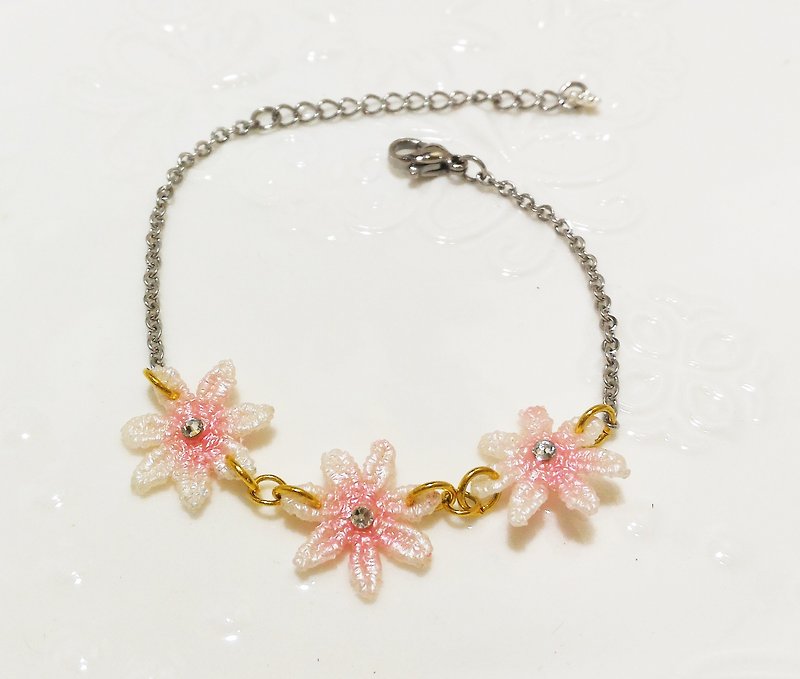 Jasmine pink simple water lace bracelet handmade limited edition - สร้อยข้อมือ - งานปัก หลากหลายสี