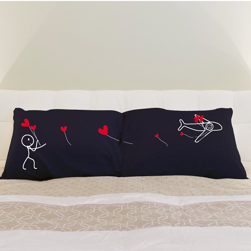 "Aeroplane" Boy Meets Girl couple pillowcases by Human Touch - 枕頭/咕𠱸 - 其他材質 藍色