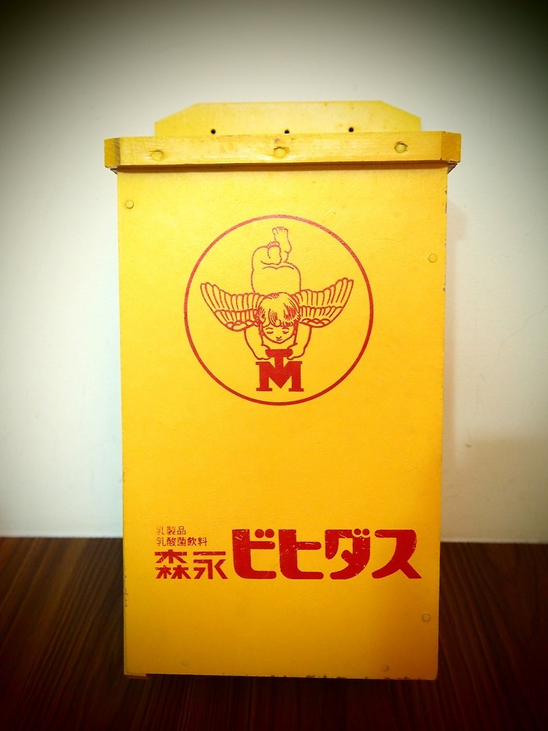 日本早期森永牛奶盒 - อื่นๆ - วัสดุอื่นๆ สีเหลือง
