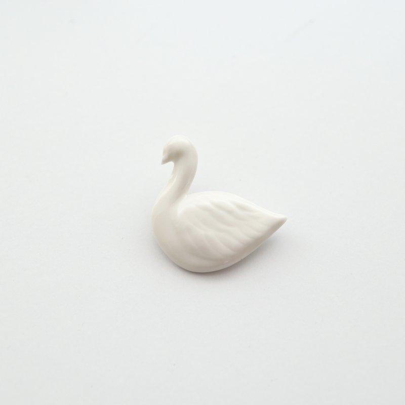 Swan brooch - ブローチ - 磁器 ホワイト
