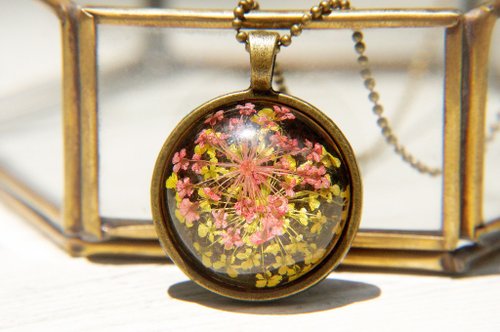 / Forest Department / storage time dried flower necklace - color brilliant flowers