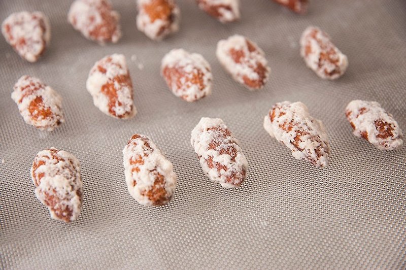 BP} {INNS restaurants icing almonds (160 g / bag) - whole almonds fruit sweet frosting Kazi - เค้กและของหวาน - อาหารสด สีทอง