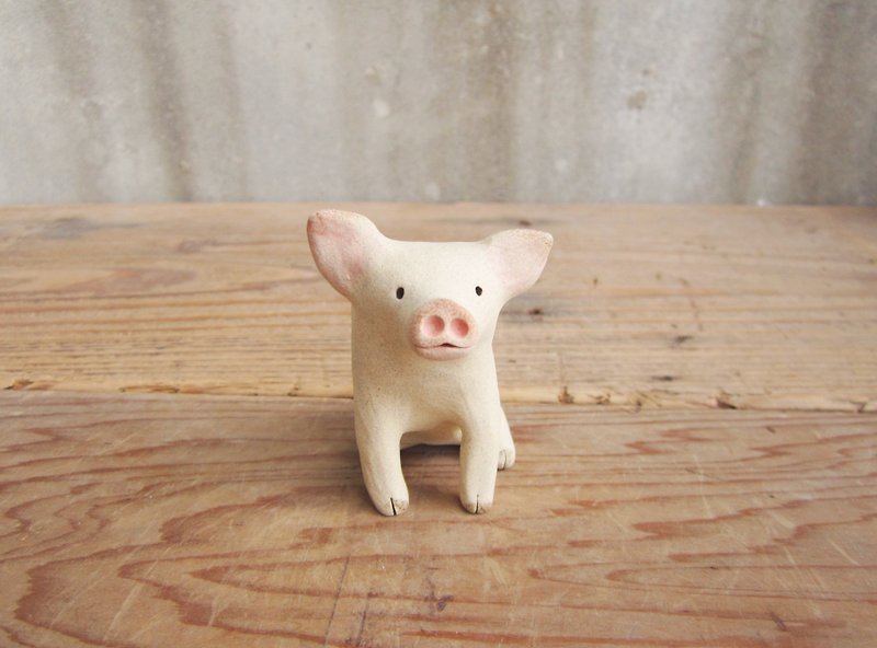 little white pig - Items for Display - Pottery White