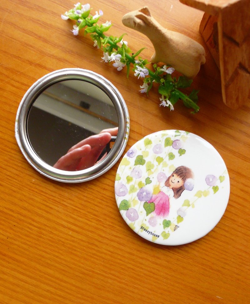 Portable illustration small round mirror - asagao flower girl - Makeup Brushes - Other Metals Pink