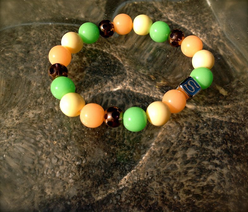 ∞ melon flavors bracelet hollow universe - สร้อยข้อมือ - วัสดุอื่นๆ หลากหลายสี