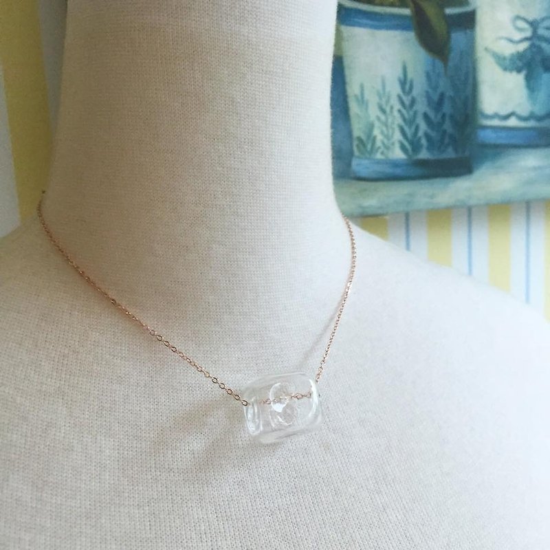 "LaPerle" City of Glass Bead Necklace Pendant necklace 16K rose gold plating exclusive design - สร้อยคอ - วัสดุอื่นๆ สีเขียว