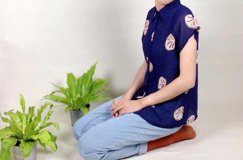 Priceless knew │ │ lemon slices vintage shirt VINTAGE / MOD'S - Women's Shirts - Other Materials Blue