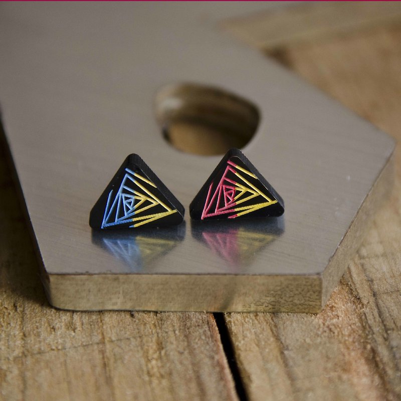 ▲Linear triangle ▲Red-yellow/Blue-yellow/Anti-allergic steel needle/Clip type - Earrings & Clip-ons - Acrylic Multicolor