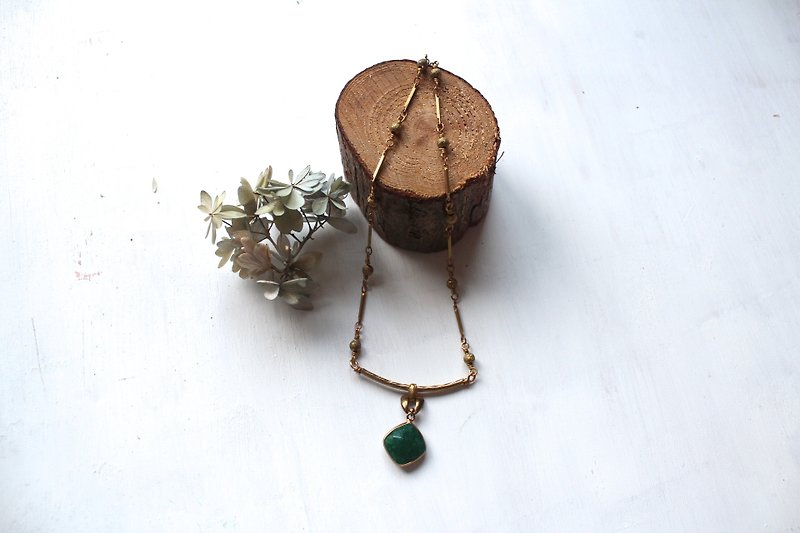 The emerald - green lotus forest series corundum necklace - Necklaces - Gemstone Green