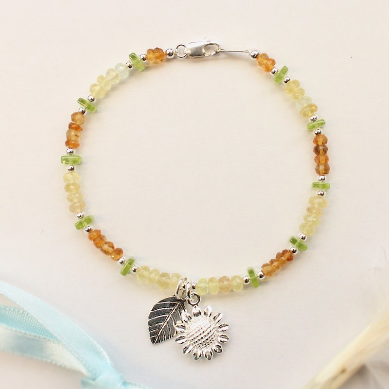 Journal sunny / sunflower, prehnite, sterling silver bracelet bracelet - สร้อยข้อมือ - วัสดุอื่นๆ สีส้ม