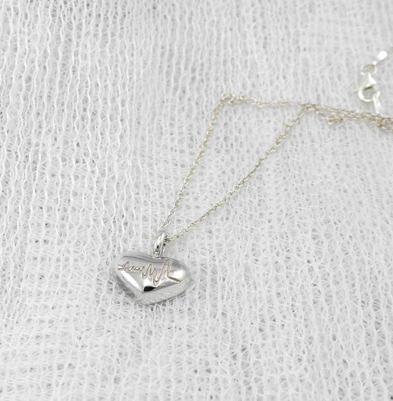 【About love series】Heart Beat Necklace L005SMN (Electrocardiogram / ECG Heart Beat) - Necklaces - Other Metals White