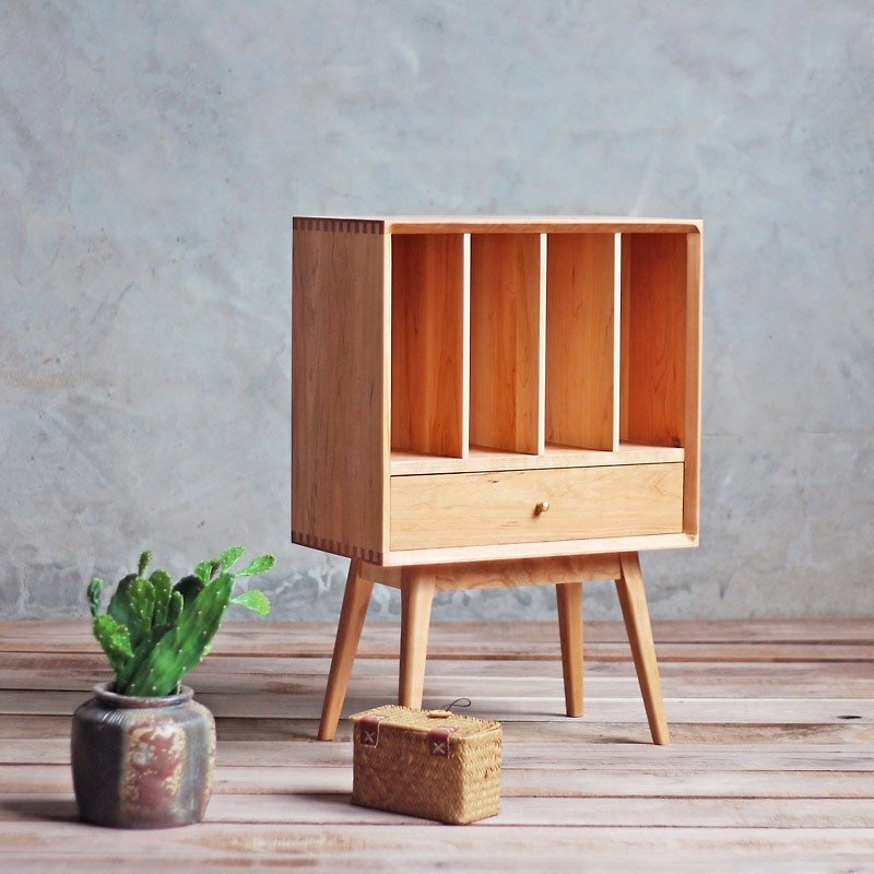 Moment of wood are - Xi Kobo - Walnut / Cherry - wood small bookcase, the magazine cabinet, side cabinet, bedside cabinet - เฟอร์นิเจอร์อื่น ๆ - ไม้ สีเทา