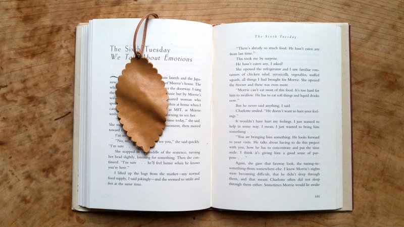 Personalized Leaf Leather Bookmark/Luggage Tags/Card - hand stamped with phrase or quote of your choice - Luggage & Luggage Covers - Genuine Leather Orange