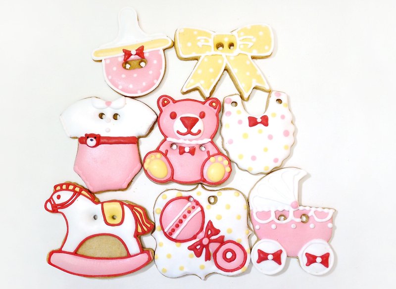 Sweet baby close saliva frosting cookies (little girls section) by anPastry - คุกกี้ - อาหารสด สึชมพู