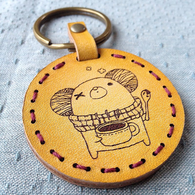 Hand-stitched/leather key ring【One-eyed mouse】 - ที่ห้อยกุญแจ - หนังแท้ สีกากี