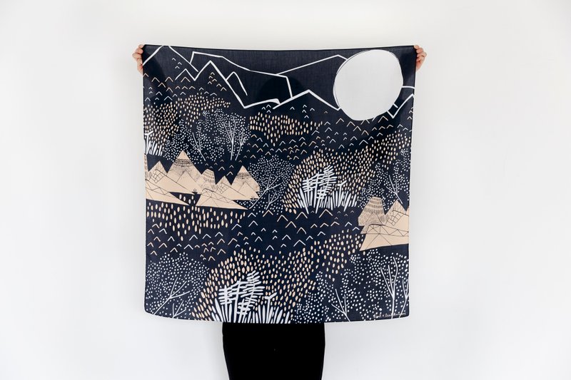 Link Mountain Blossom Furoshiki 日本風呂敷 - Midnight Blue - 絲巾 - 棉．麻 藍色