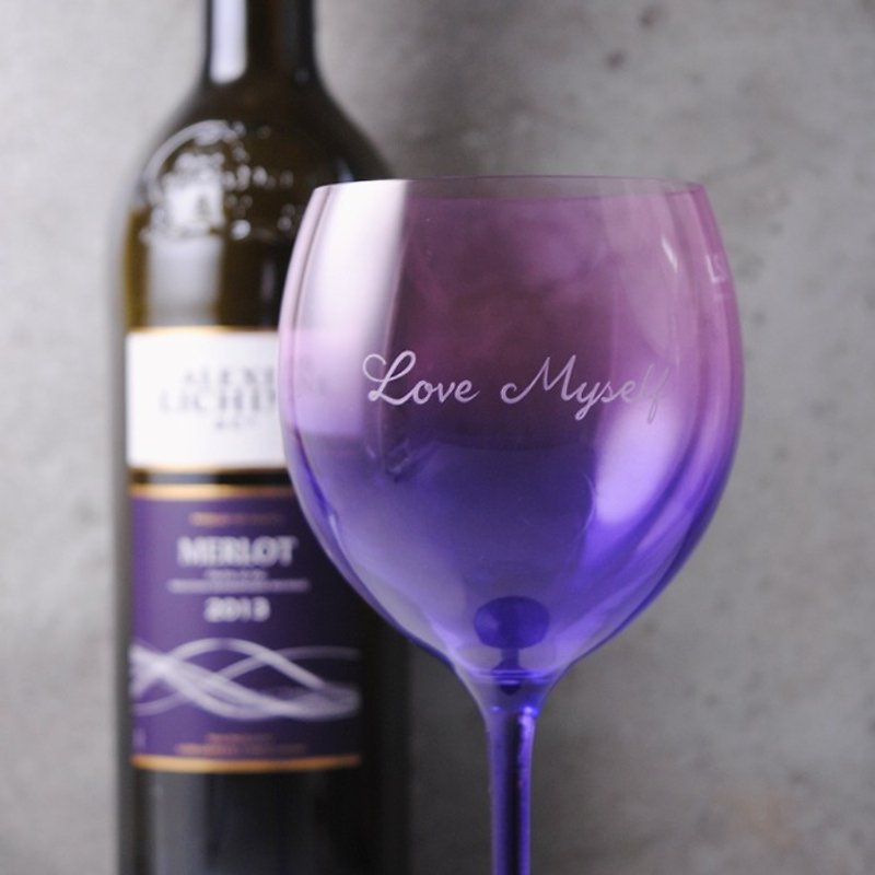 母親節400cc【彩色手工杯玻璃雕】(薰衣草紫色)英國LSA Mezzo Wine Glass 刻字紅酒杯 客製化 - 酒杯/酒器 - 玻璃 紫色