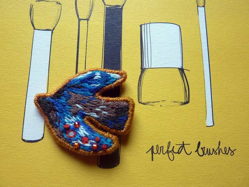 [Mountain lake birds] hand embroidery / hand brooch - เข็มกลัด - งานปัก สีน้ำเงิน