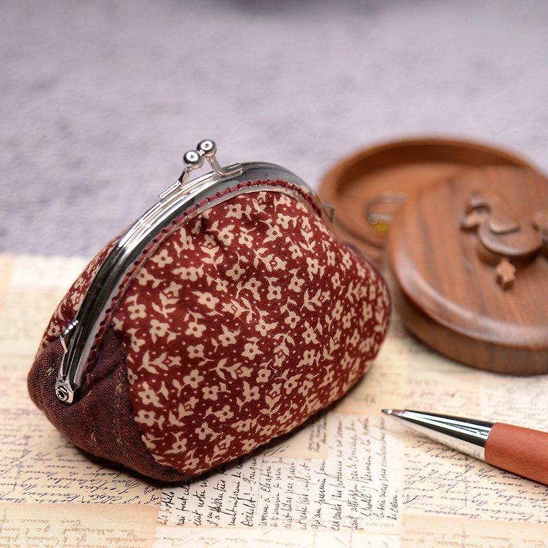 [Only one] Elegant wine red mouth gold coin purse - Coin Purses - Other Materials Red