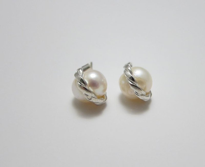 pearl.rope。silver earring - ต่างหู - โลหะ ขาว