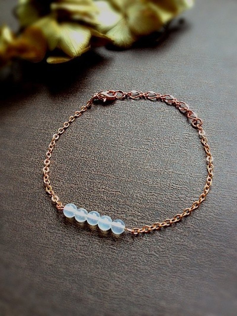 ﹉karbitrary﹉ ▲ ---⊕--- the A-grade white agate bracelet rose gold dots - Bracelets - Gemstone Gold