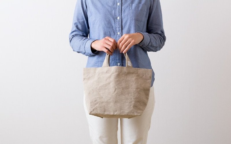 PINT linen handbag S - กระเป๋าถือ - ผ้าฝ้าย/ผ้าลินิน สีกากี