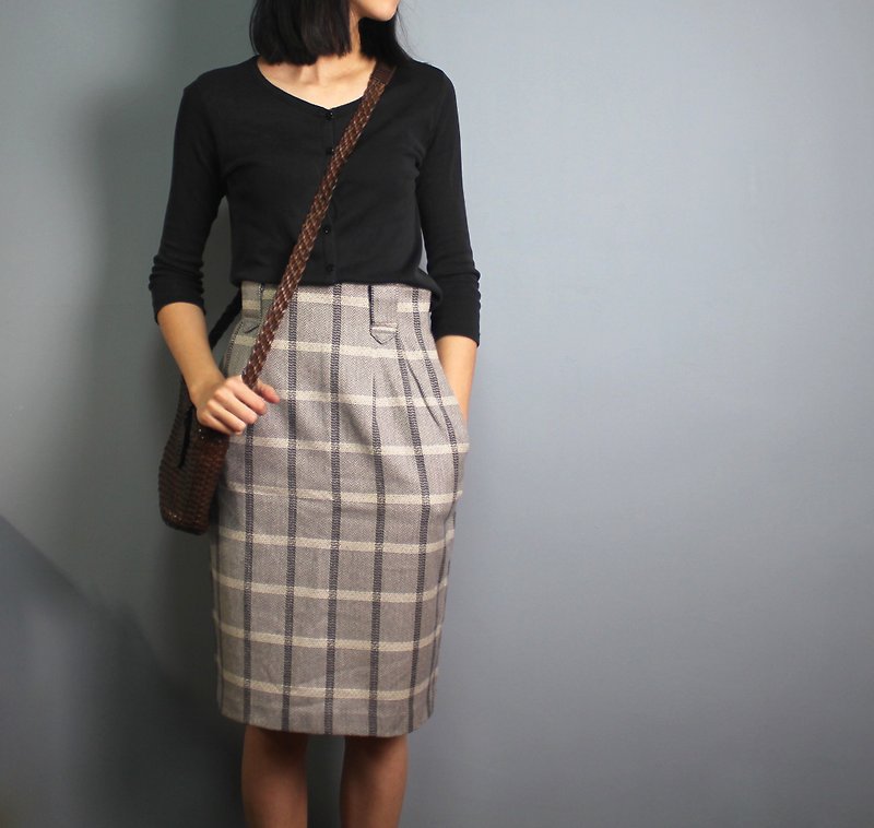 FOAK vintage cement interlaced check wool skirt - กระโปรง - วัสดุอื่นๆ สีเทา