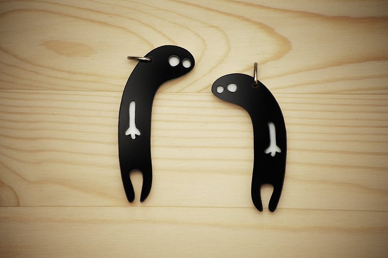 【Peej】‘Always Together’ Double layered Acrylic key chains/necklaces - Keychains - Acrylic Black