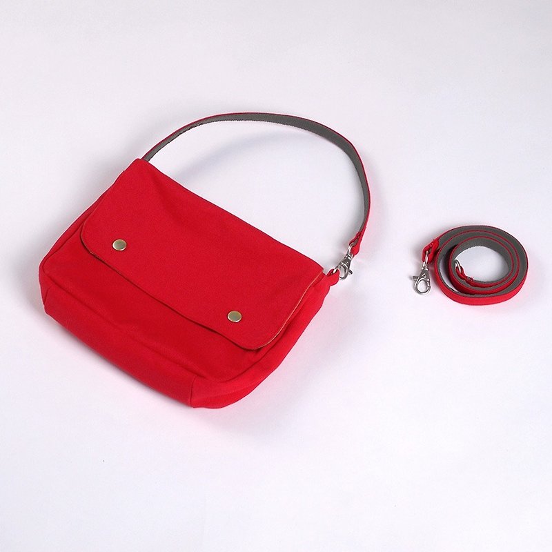 Canvas multifunctional storage carry bag-red - กระเป๋าแมสเซนเจอร์ - ผ้าฝ้าย/ผ้าลินิน สีแดง