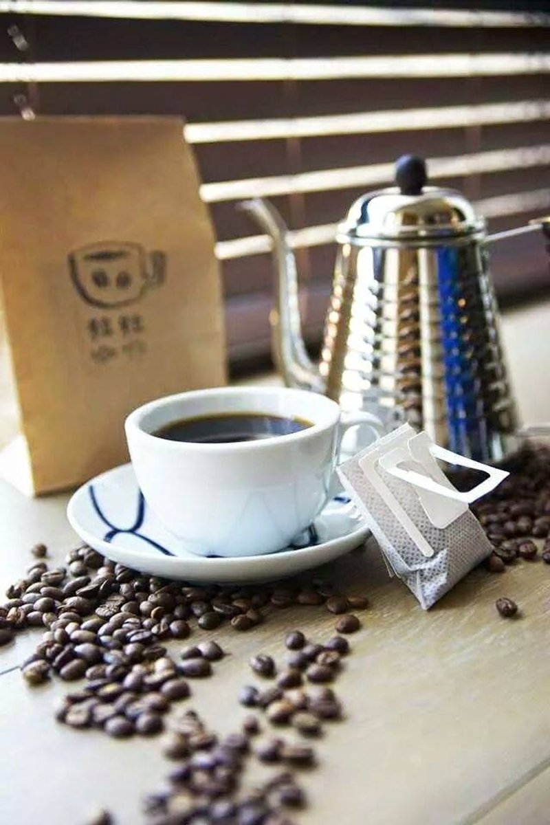 粒粒咖啡Lillian Cafe x 掛耳咖啡/濾泡咖啡 x 綜合配方 - 咖啡/咖啡豆 - 其他材質 多色