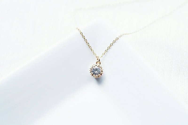 "Classic Series" zirconium stone lock ossicular chain - Collar Necklaces - Gemstone 