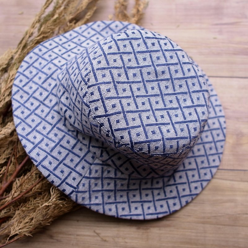 Hand embroidery pattern hat - หมวก - กระดาษ หลากหลายสี