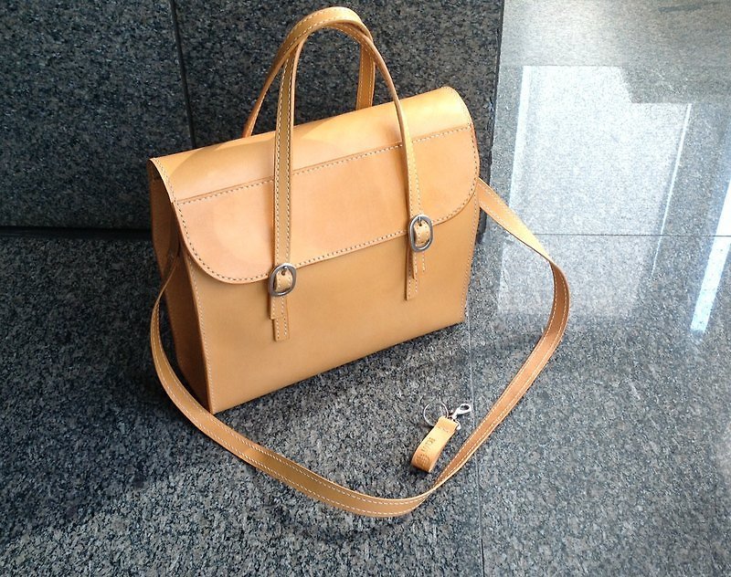Simple dual-use bag - Messenger Bags & Sling Bags - Genuine Leather 