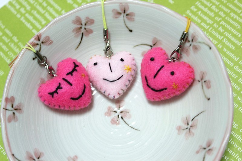 Heart (smile / sleep) - Charms - Other Materials Red