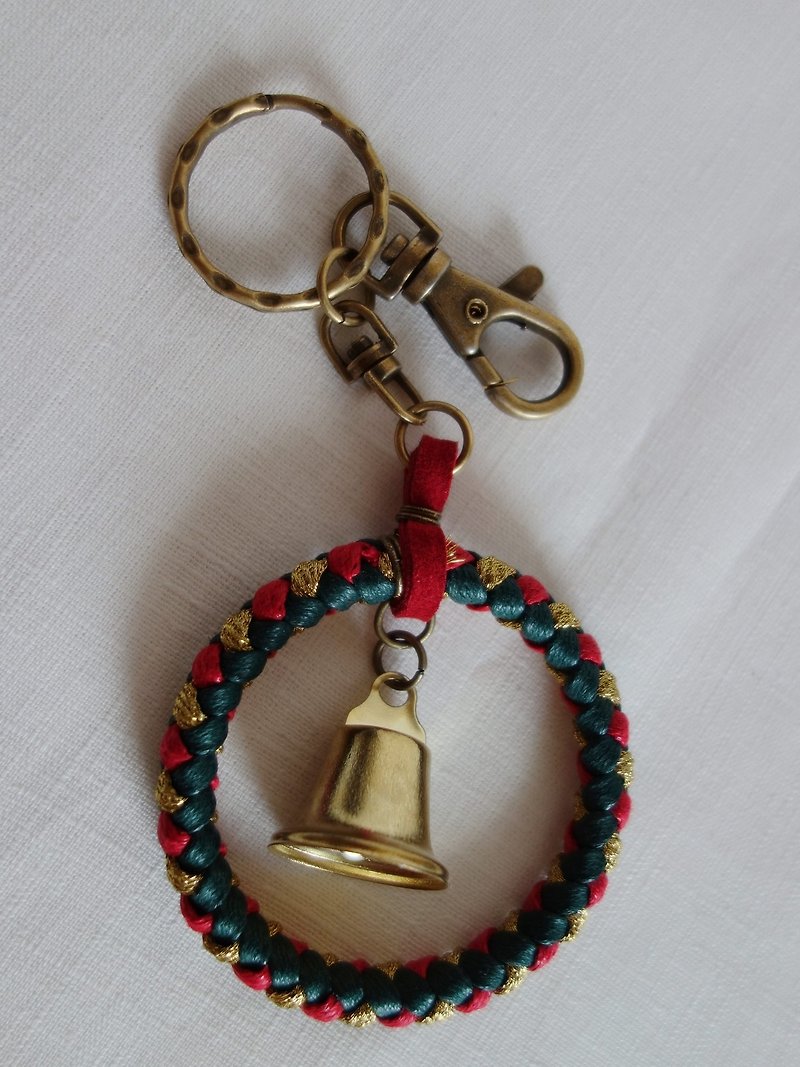 ~ M + Bear ~ Christmas gift exchange Christmas wreath bell weave keychain key ring - Keychains - Other Metals Red