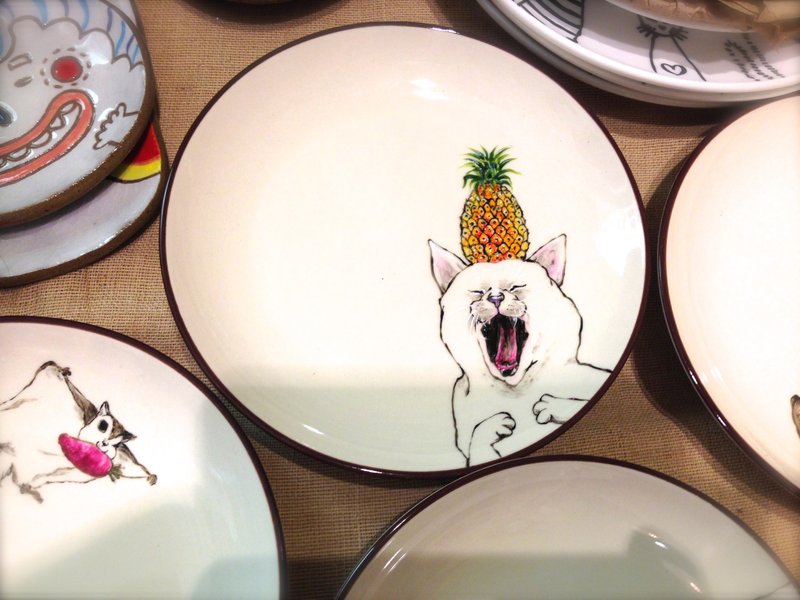 Wall decorative plate / dessert plate series - pineapple was hit very happy? - จานเล็ก - วัสดุอื่นๆ สีส้ม