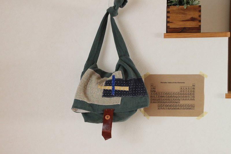 Of wool linen collage Scholl color bag moss green - Messenger Bags & Sling Bags - Cotton & Hemp Green