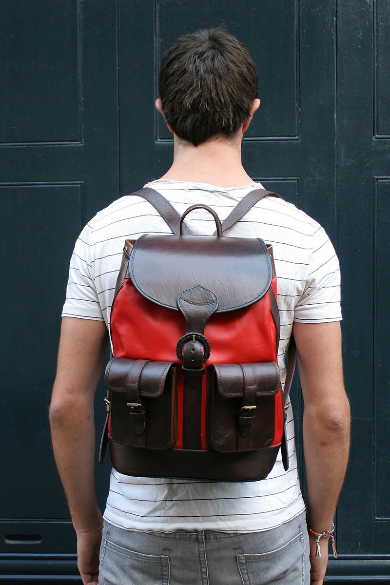 Santa Cruz Buckle leather shoulder bag red - Backpacks - Genuine Leather Red