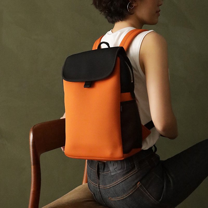 Brooklyn 13-inch computer backpack [5 colors] - กระเป๋าเป้สะพายหลัง - วัสดุกันนำ้ สีส้ม