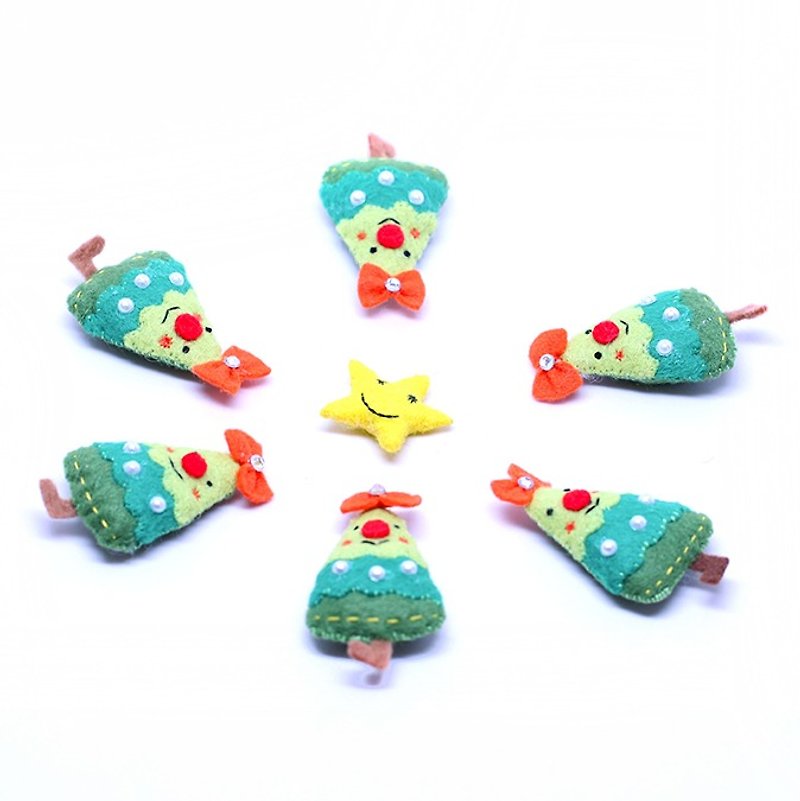 Christmas limited red nose Christmas tree badge charm powerful magnet exchange gifts - Magnets - Other Materials Green