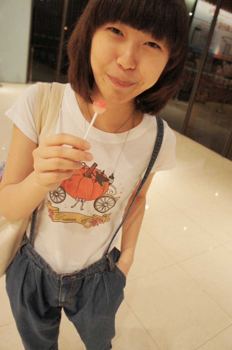 南瓜馬車 T-shirt - 女 T 恤 - 棉．麻 白色
