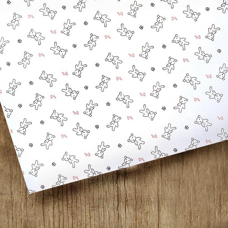 Bear loves you/Christmas wrapping paper - Gift Wrapping & Boxes - Paper White