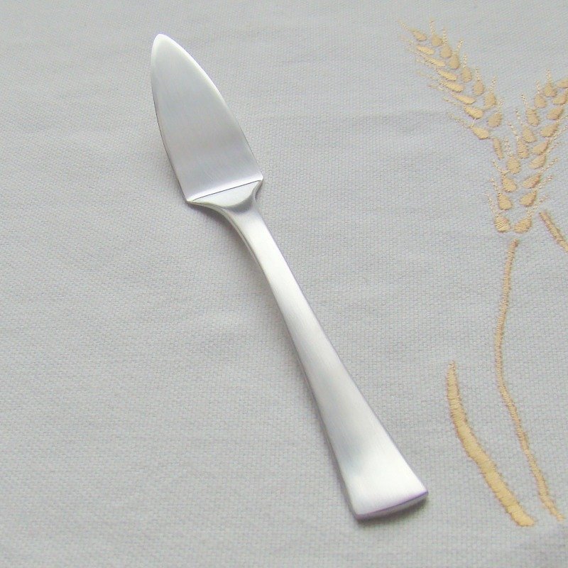 【日本Shinko】日本製 愛丁堡系列-奶油刀(Good Desgin得獎商品) - 餐具/刀叉湯匙 - 不鏽鋼 銀色