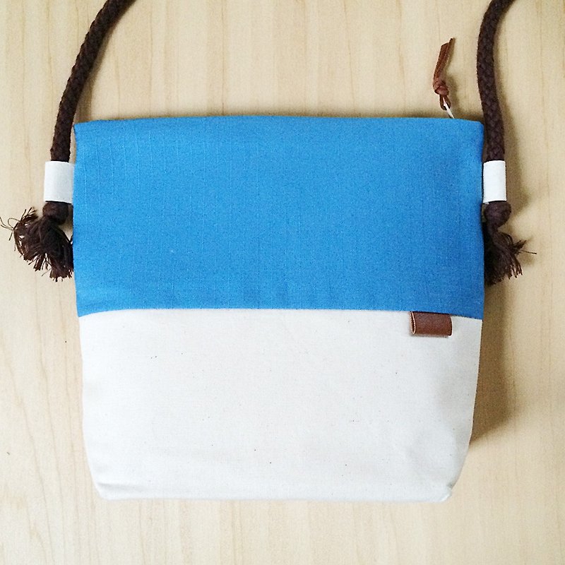 Small oblique backpack - Bright blue - Messenger Bags & Sling Bags - Cotton & Hemp Blue